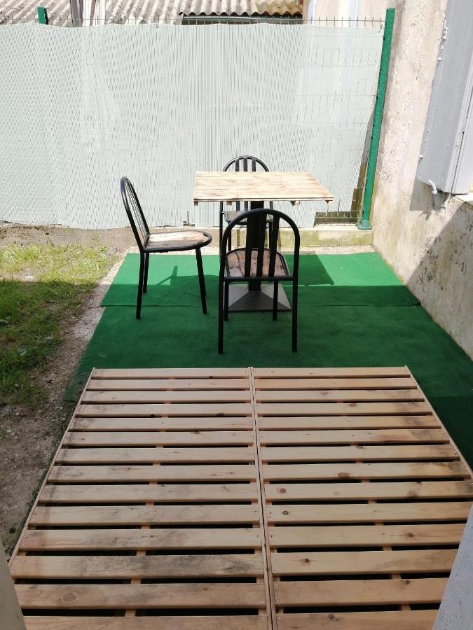 Jungle Zen Beau T2 Avec Jardin Gare 100M Appartement Tonneins Buitenkant foto